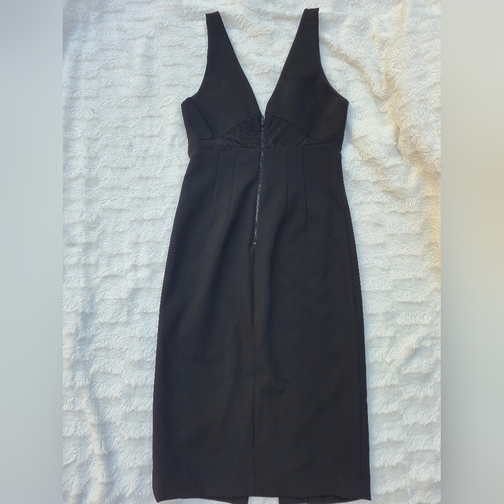 Alice + Olivia Elegant Black Backless Dress - Picture 10 of 11
